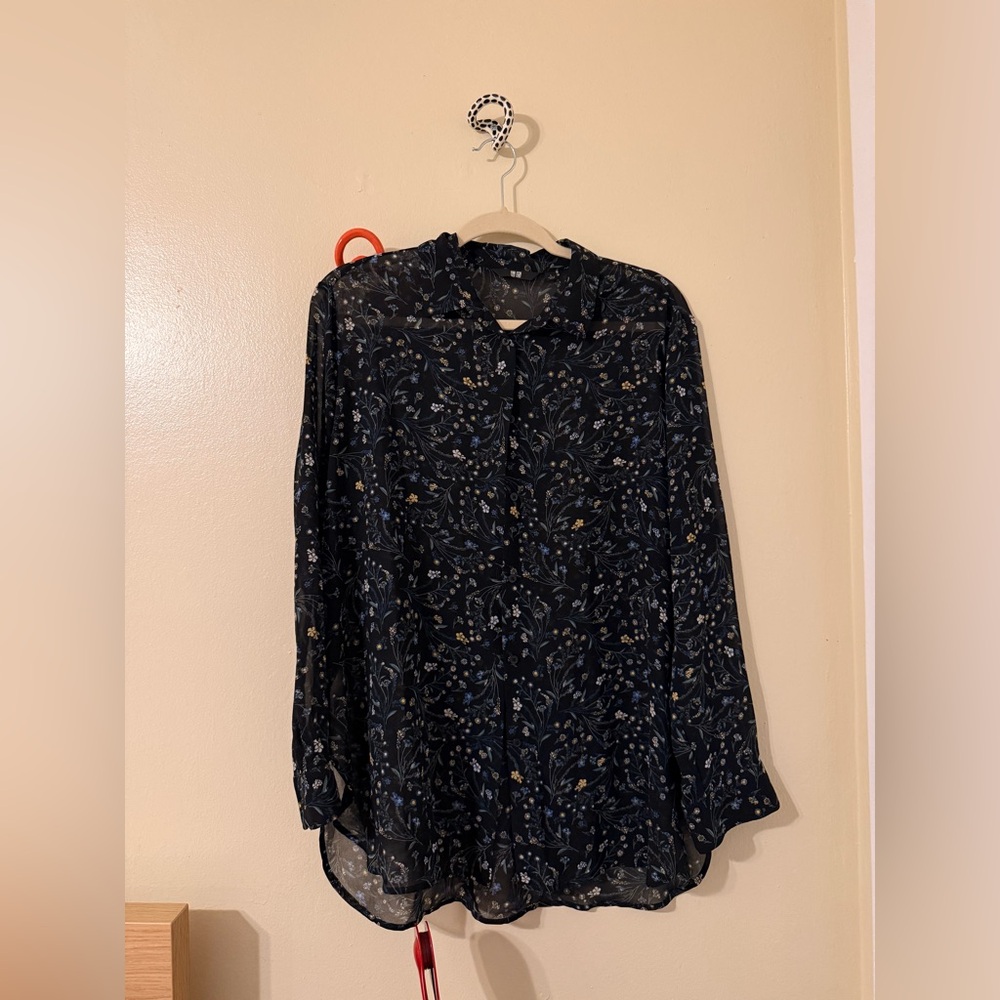 Uniqlo - floral embroidered shirt